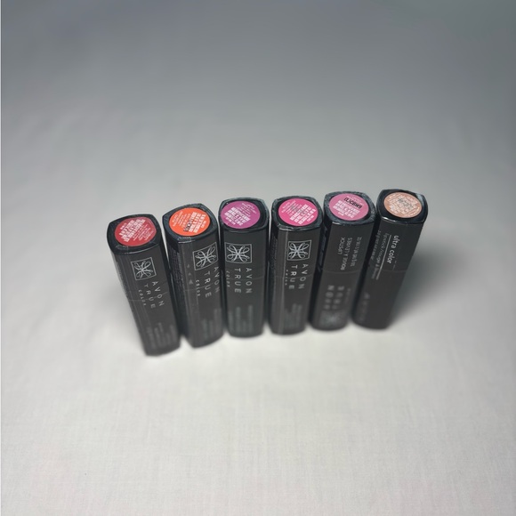 Avon True Color Lipstick Collection - Vibrant Shades